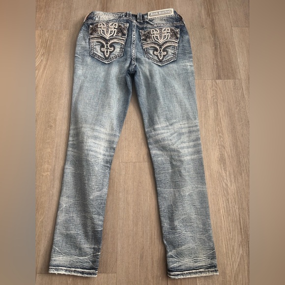 Rock revival Distressed Blue Jeans NWOT - Picture 2 of 10